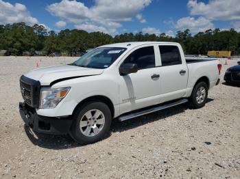  Salvage Nissan Titan