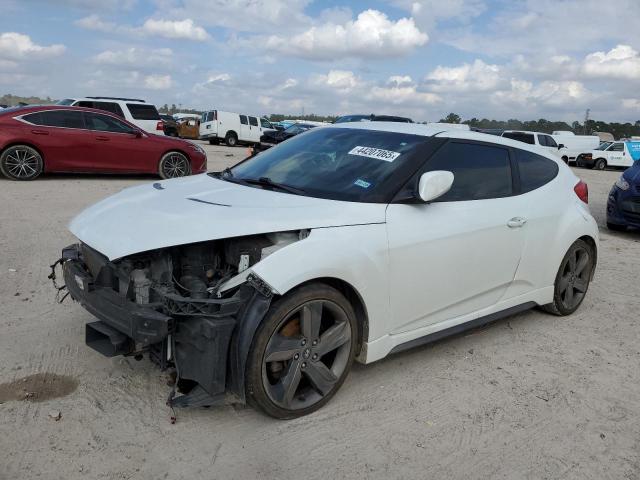  Salvage Hyundai VELOSTER