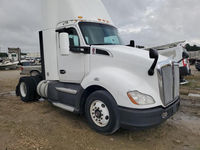  Salvage Kenworth T680
