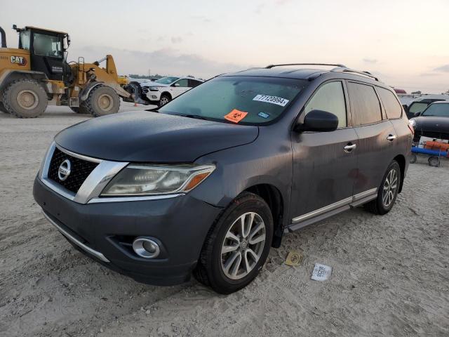  Salvage Nissan Pathfinder