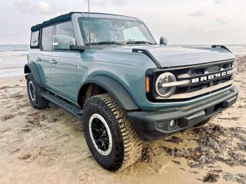  Salvage Ford Bronco