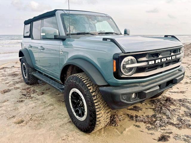  Salvage Ford Bronco