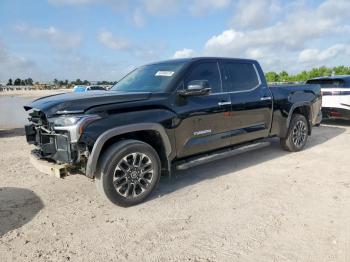  Salvage Toyota Tundra