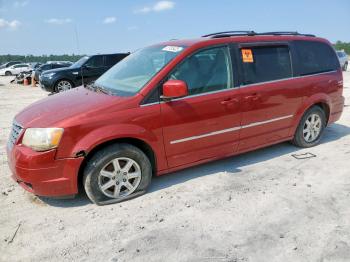  Salvage Chrysler Town & Country