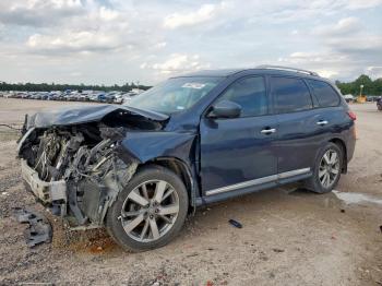  Salvage Nissan Pathfinder