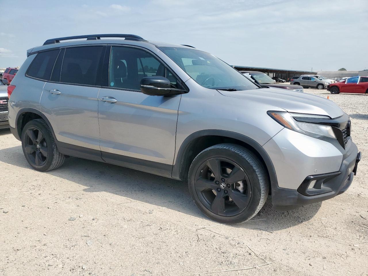Honda Passport Elite Image 3