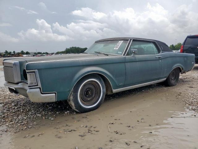  Salvage Lincoln Continental