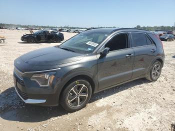  Salvage Kia Niro