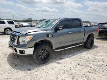  Salvage Nissan Titan