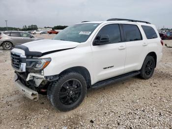  Salvage Toyota Sequoia