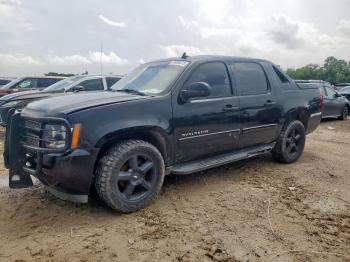  Salvage Chevrolet Avalanche