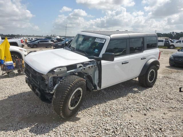  Salvage Ford Bronco