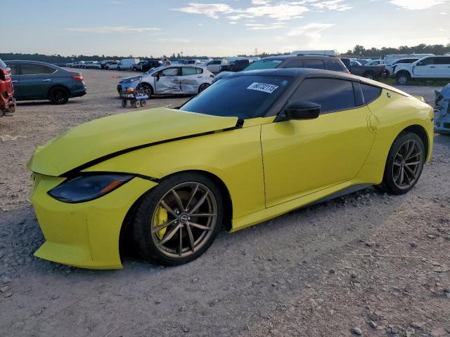  Salvage Nissan Z Performa