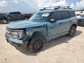  Salvage Ford Bronco