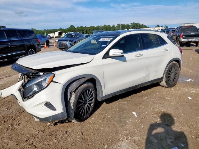  Salvage Mercedes-Benz GLA