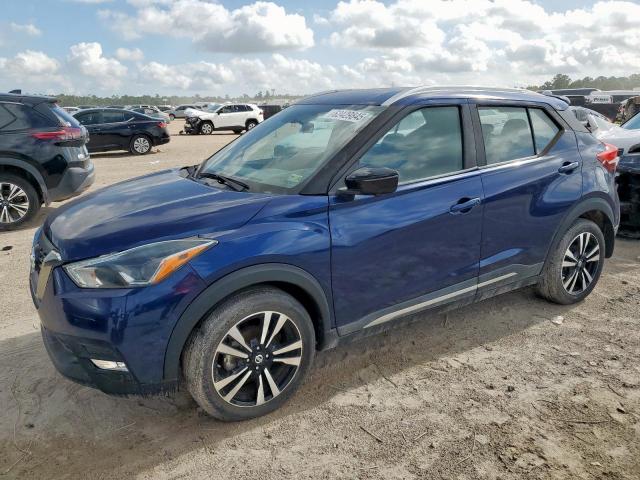  Salvage Nissan Kicks