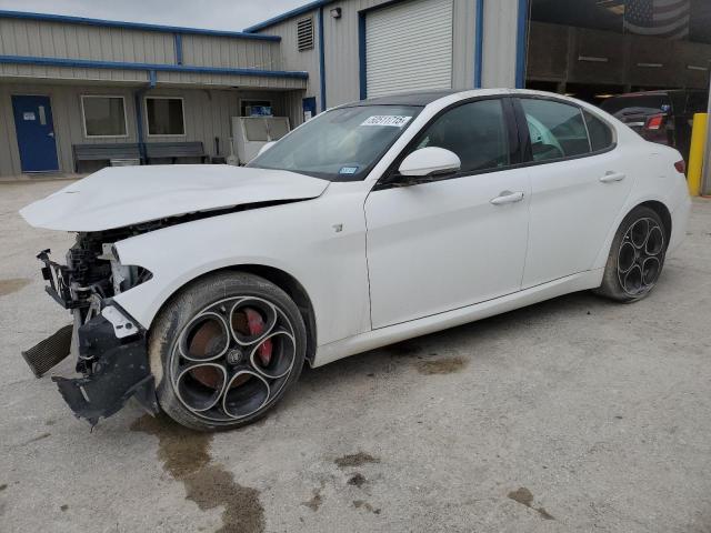  Salvage Alfa Romeo Giulia Sup