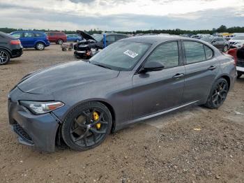  Salvage Alfa Romeo Giulia