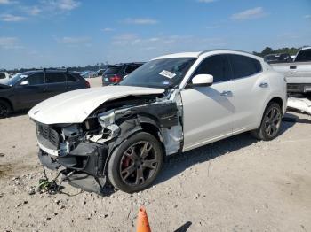  Salvage Maserati Levante S