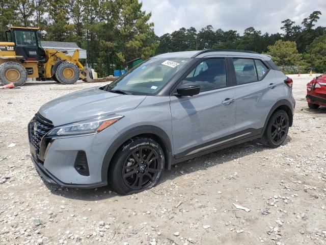  Salvage Nissan Kicks