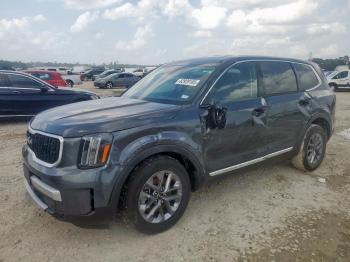  Salvage Kia Telluride