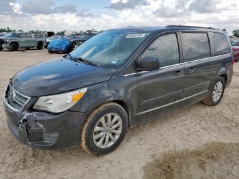  Salvage Volkswagen Routan