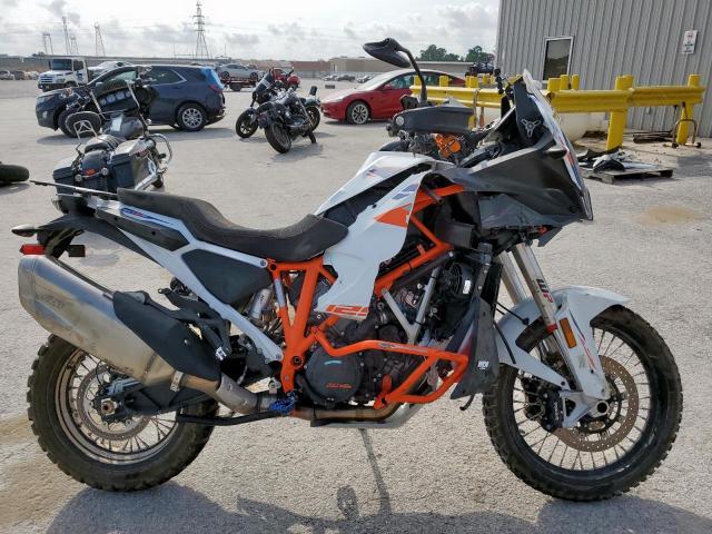  Salvage KTM Motorcycle