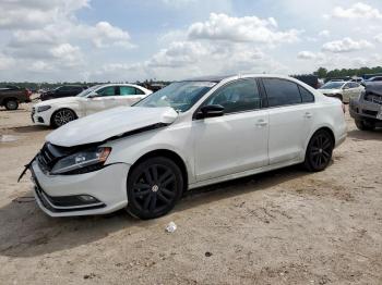  Salvage Volkswagen Jetta