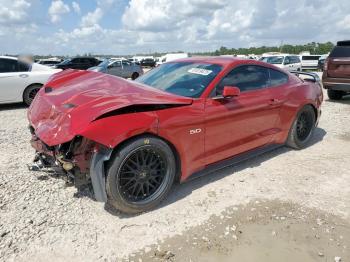 Salvage Ford Mustang