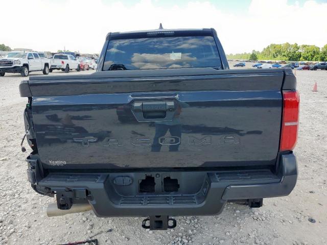 Toyota Tacoma Double Cab Image 6