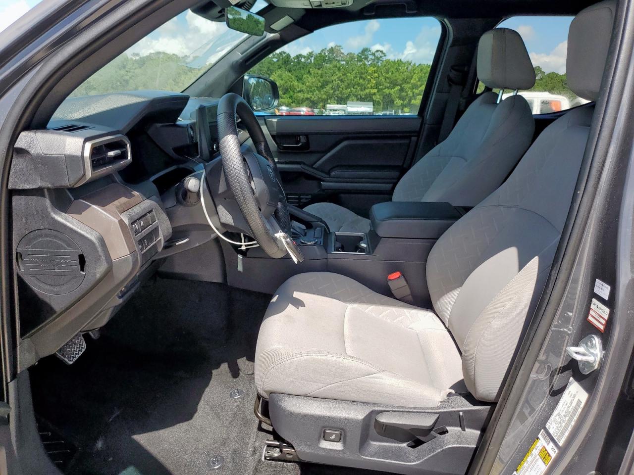 Toyota Tacoma Double Cab Image 7