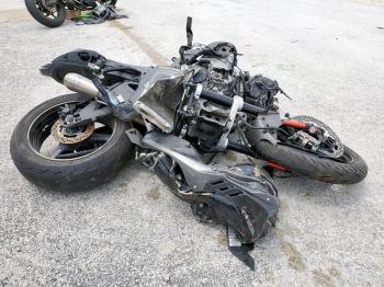  Salvage Kawasaki Zx1002 M