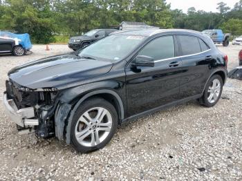  Salvage Mercedes-Benz GLA