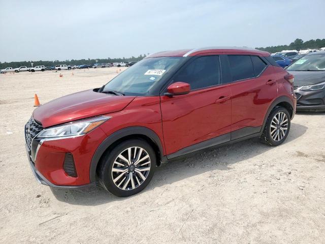  Salvage Nissan Kicks