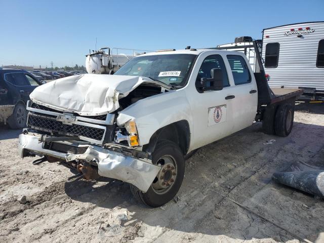  Salvage Chevrolet Silve 3500