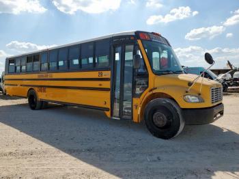  Salvage Freightliner Chassis B2