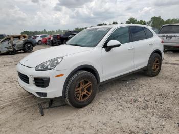  Salvage Porsche Cayenne