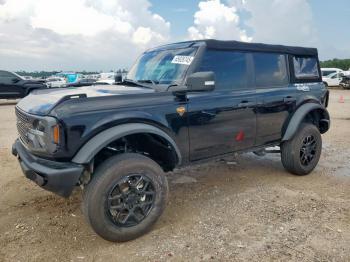  Salvage Ford Bronco