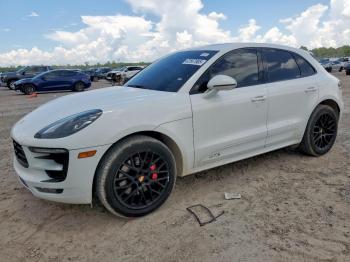  Salvage Porsche Macan