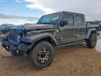  Salvage Jeep Gladiator