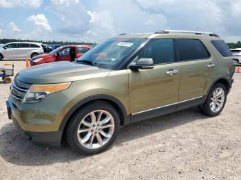  Salvage Ford Explorer
