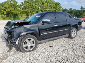  Salvage Chevrolet Avalanche