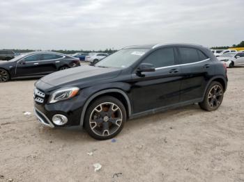  Salvage Mercedes-Benz GLA