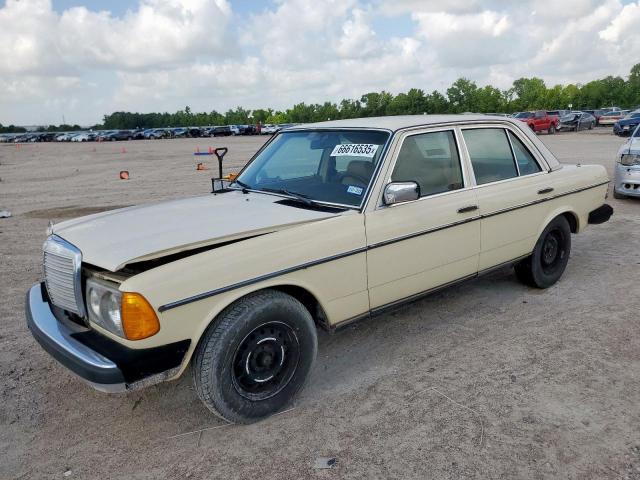  Salvage Mercedes-Benz 240-Class