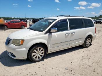  Salvage Chrysler Minivan