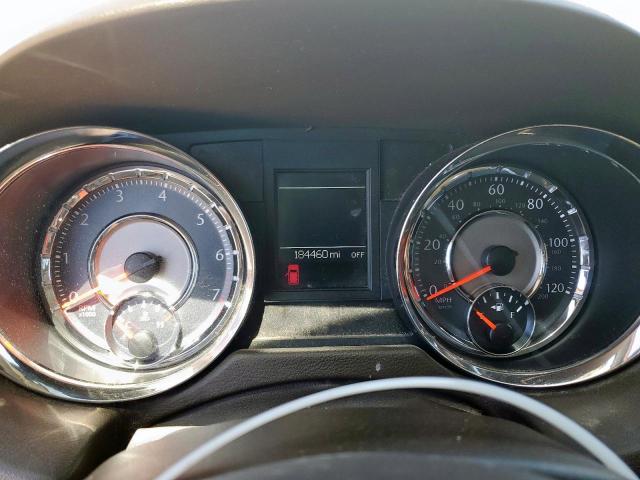 Chrysler Minivan Touring L Image 3