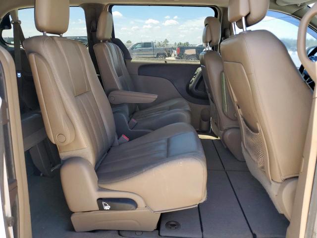 Chrysler Minivan Touring L Image 4