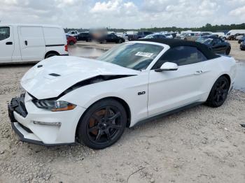  Salvage Ford Mustang