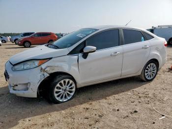  Salvage Ford Fiesta
