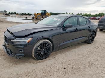  Salvage Volvo S60 Plus